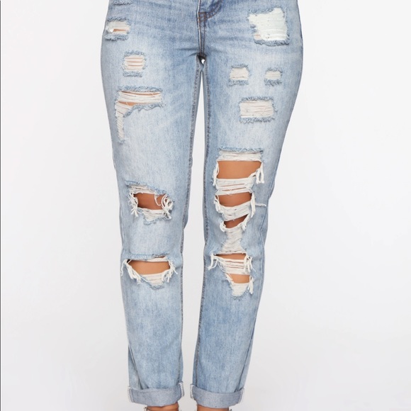 Fashion Nova Lesson Distressed Boyfriend Jeans - Picture 3 of 5